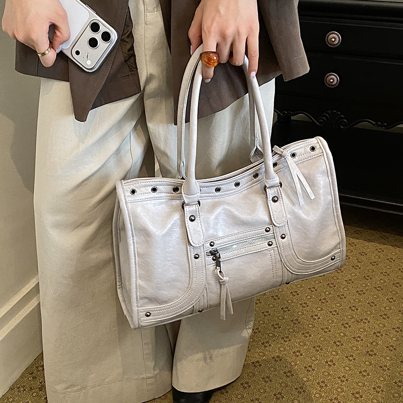 Motosiklet El Çantası Retro Ka - Leatherwork Rivets incelemesi ve fiyatı