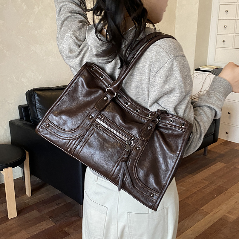 Motosiklet El Çantası Retro Ka - Leatherwork Rivets incelemesi ve fiyatı